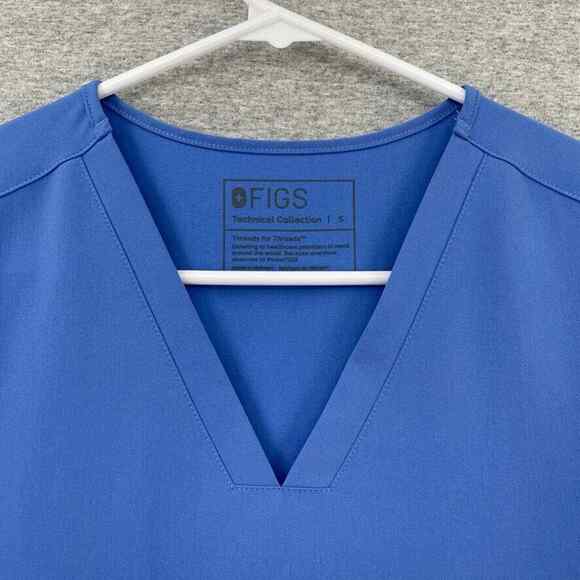 Figs Scrub Top Womens Small Blue Short Sleeve Medical Uniform Two Front Pocket - Picture 3 of 11